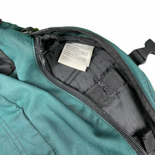 Load image into Gallery viewer, 1990s The North Face lumber pack
