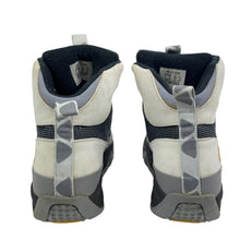 Load image into Gallery viewer, 2000 Nike ACG Govy snow boot
