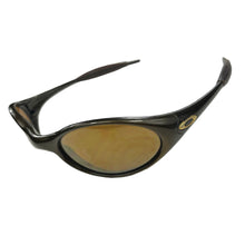 Load image into Gallery viewer, 2000s Oakley Eye Jacket 1.0 Blk/Gld Black iridium
