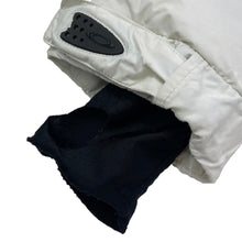 Load image into Gallery viewer, 2005 Oakley Hydrofuel 4 puffer
