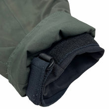 Load image into Gallery viewer, 2000s Simms Gore-tex wading jacket
