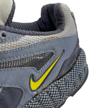 Load image into Gallery viewer, 1998 Nike Air Terra Triax
