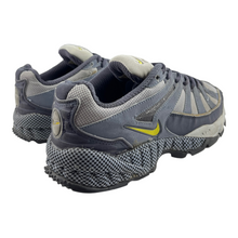 Load image into Gallery viewer, 1998 Nike Air Terra Triax
