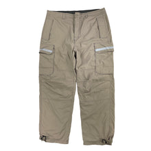 Load image into Gallery viewer, 2000s Gap Fleece lined cargo bottoms
