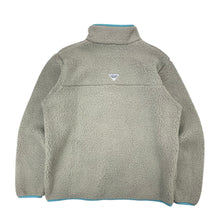 Load image into Gallery viewer, 2000s Columbia PFG deep pile fleece
