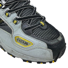 Load image into Gallery viewer, 1990s new balance all terrain 806
