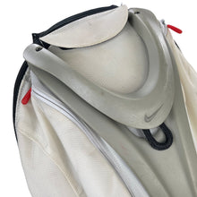 Load image into Gallery viewer, 2005 Nike epic backpack
