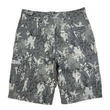Load image into Gallery viewer, 2002 Zoo York x Futura 2000 Cargo shorts
