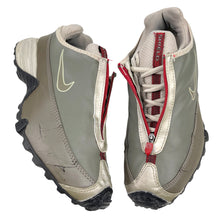 Load image into Gallery viewer, 2001 Nike ACG terra Contego
