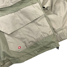 Load image into Gallery viewer, 2000s Quicksilver endurance snow jacket

