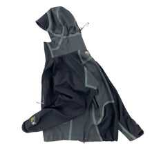 Load image into Gallery viewer, 1990s Mountain hardwear conduit softshell
