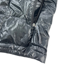 Load image into Gallery viewer, 2000 Mont-bell puffer shirt
