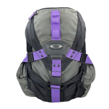 Load image into Gallery viewer, 2011 Oakley 3.0 small icon backpack
