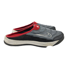 Load image into Gallery viewer, 2002 Nike air Soc Moc
