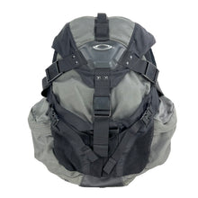 Load image into Gallery viewer, 2000s Oakley Small icon backpack
