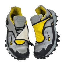 Load image into Gallery viewer, 2002 Nike ACG Phassad
