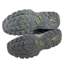 Load image into Gallery viewer, 2006 Nike Air Terra Humara
