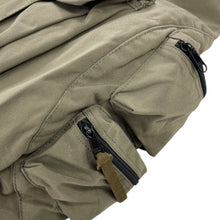 Load image into Gallery viewer, 1990s Gap Sling bag
