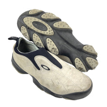 Load image into Gallery viewer, 2000s Oakley bottle cap flesh slip on UK10.5
