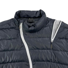 Load image into Gallery viewer, Oakley Sidewinder vented light puffer jacket
