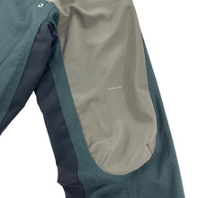 Load image into Gallery viewer, 2010 Nike Gyakusou by Undercover LAB mixed fabric jacket
