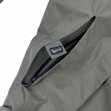 Load image into Gallery viewer, 2017 Oakley latch project jacket
