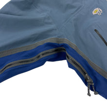 Load image into Gallery viewer, 2000s Mountain Hardwear Comduit softshell jacket
