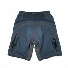 Load image into Gallery viewer, 2000s Oakley MTB shorts

