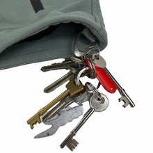 Load image into Gallery viewer, 2000s Oakley softshell
