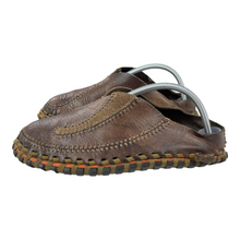 Load image into Gallery viewer, 2007 Nike Considered Long ball slip on
