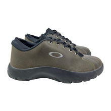 Load image into Gallery viewer, 2000 Oakley Shoe 2
