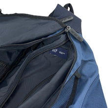 Load image into Gallery viewer, 2000s Gap sling bag
