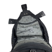 Load image into Gallery viewer, 2000s Oakley Small icon backpack

