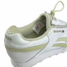 Load image into Gallery viewer, Sample Reebok toggle classics
