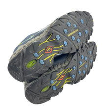 Load image into Gallery viewer, 1998 Nike Terra Triax

