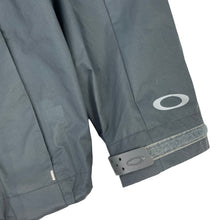 Load image into Gallery viewer, 2013 Oakley Hydrofuse sidewinder lightweight jacket
