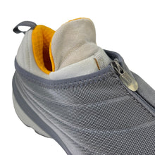 Load image into Gallery viewer, 2002 Nike air Avow Gry/ylw
