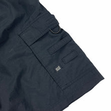 Load image into Gallery viewer, 2000s Nike ACG shorts
