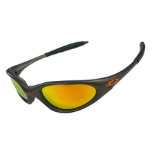 Load image into Gallery viewer, 2000 Oakley Minute 1.0 FMJ Gunmetal/ fire iridium
