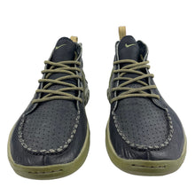 Load image into Gallery viewer, 2005 sample Nike Mowabb II considered
