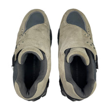 Load image into Gallery viewer, 2000 Kickers Draw cord closure trainers
