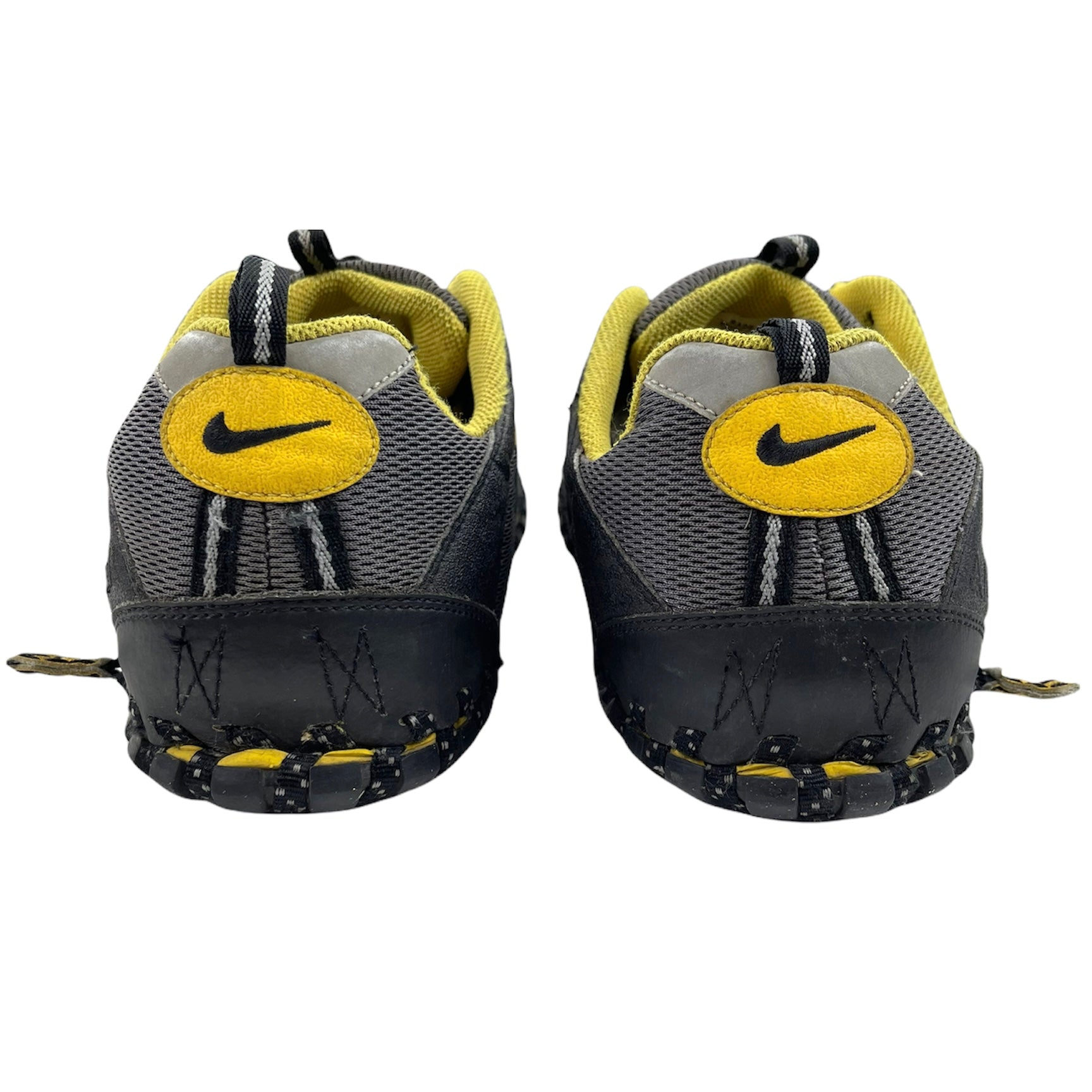 2009 Nike Air considered terra Humara