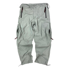 Load image into Gallery viewer, 2000s Levi’s silvertab data cargo pants
