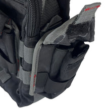 Load image into Gallery viewer, 2005 Oakley Tactical Field Gear AP SI 1.O Messenger Sling bag

