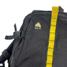 Load image into Gallery viewer, 1990s Nike ACG Karst 40L backpack
