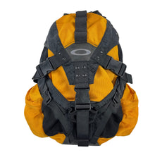 Load image into Gallery viewer, 2000 1st gen Oakley small icon backpack

