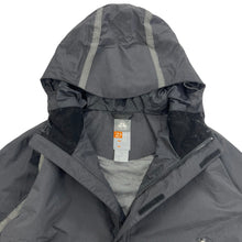 Load image into Gallery viewer, 2000s Nike ACG 2.5 taped seam hardshell jacket

