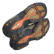 Load image into Gallery viewer, 2000s Clarks active air Gore-tex XCR
