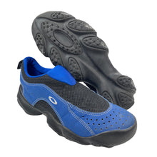 Load image into Gallery viewer, 2000s Oakley flesh slip on
