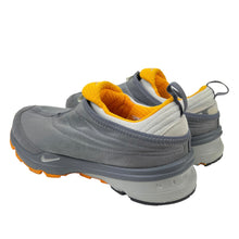 Load image into Gallery viewer, 2002 Nike air Avow Gry/ylw
